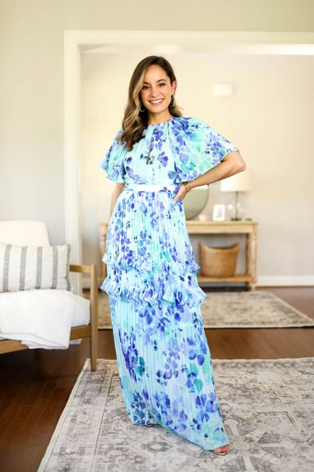 Petite friendly wedding guest dress 

Dress in petite 0 (true to size overall, a little snug through the waist) 

20% off with my code BROOKE20 

#LTKwedding