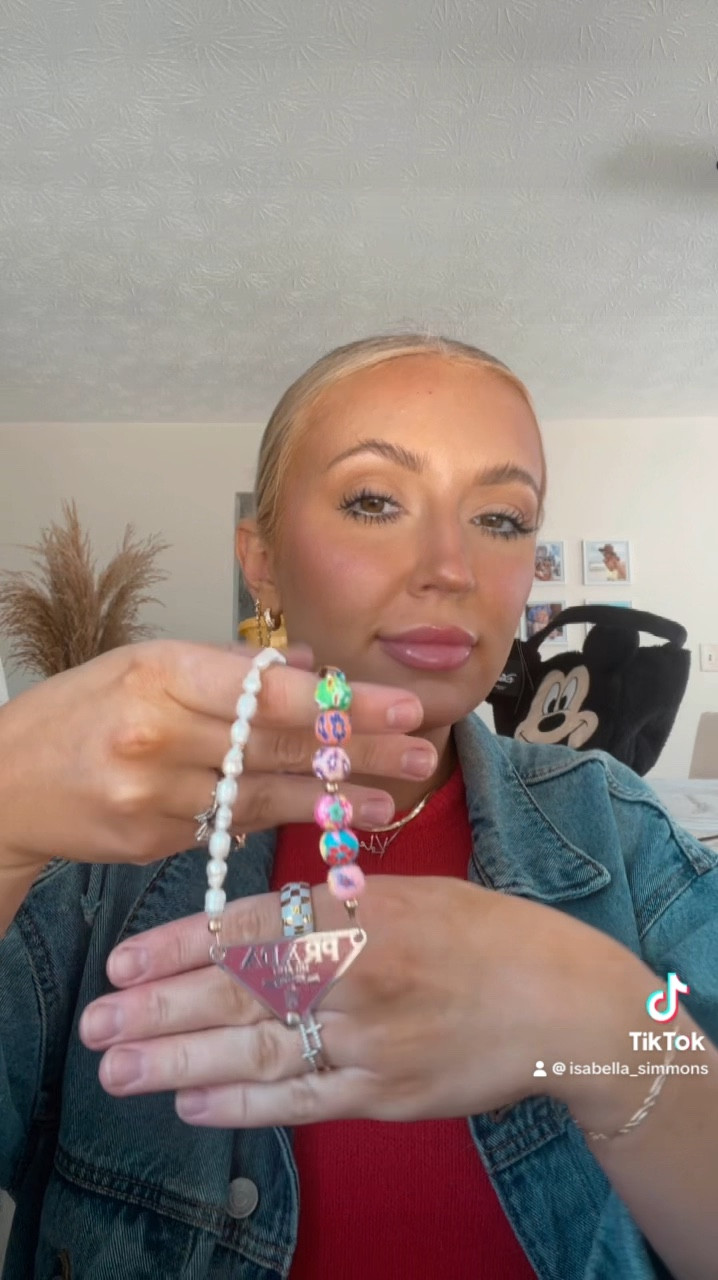 I’m so obsessed!❤️‍🔥

#LTKStyleTip #LTKFindsUnder100