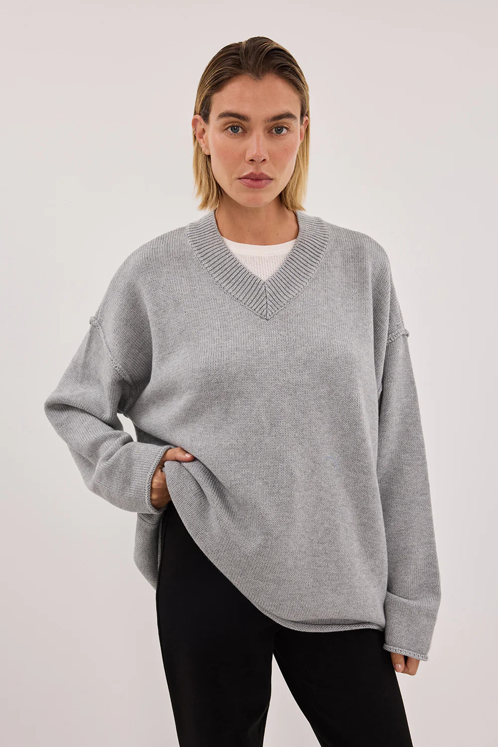 FLINT SILVER V NECK KNIT JUMPER | DISSH