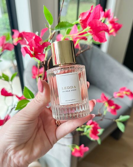 New summer perfume! 🌸 OMG trust me, if you’re looking for the perfect summer fragrance/vacation perfume this is it. SO good!

#LTKBeauty #LTKStyleTip #LTKFindsUnder100