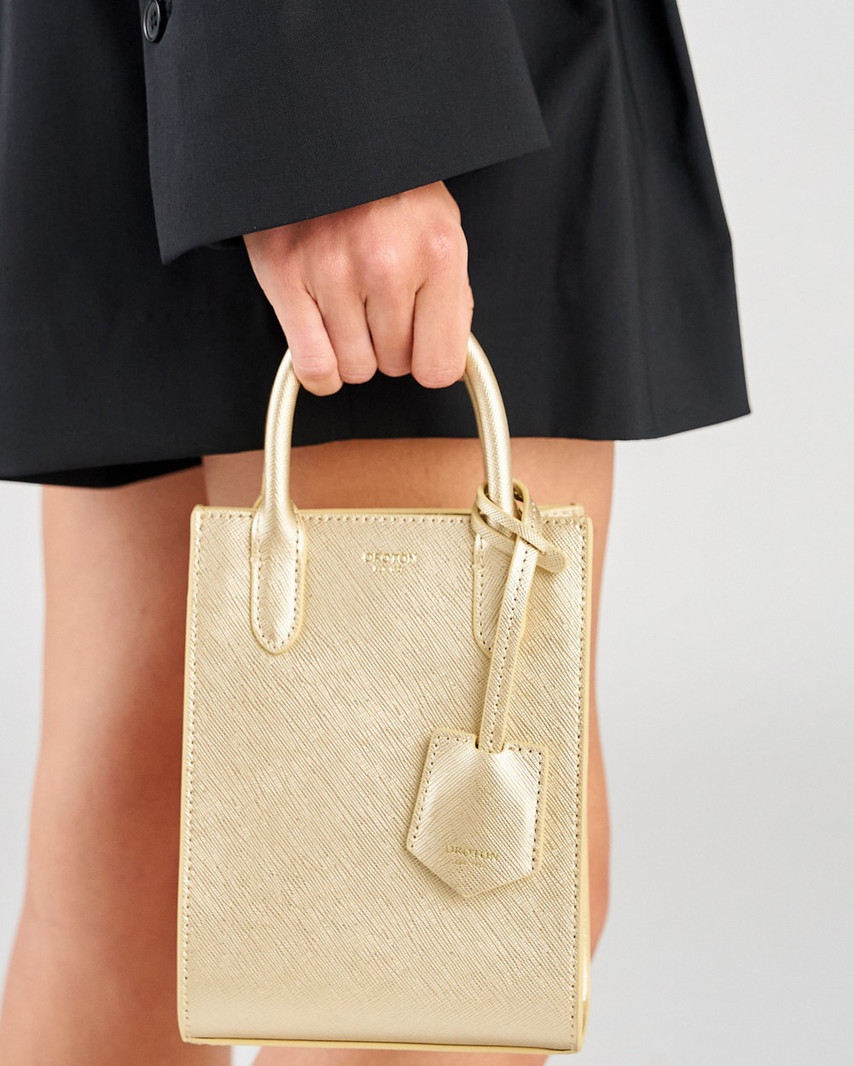 OROTON - Ivy Mini Handle Tote in Gold 

#LTKbag #LTKaustralia #LTKsale