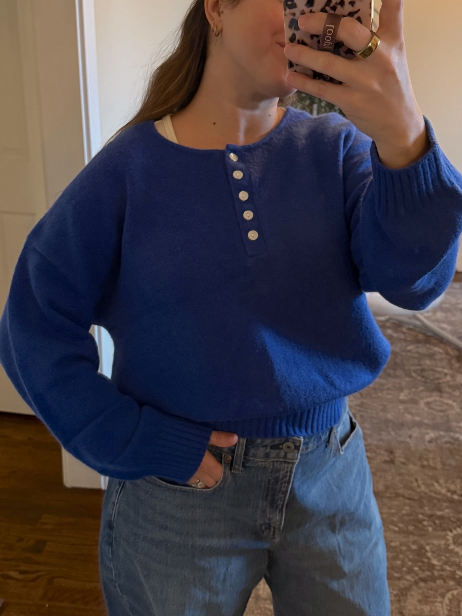 Code: AFLTK
COZY sweater: sized up to large 
Barrel leg jeans are tts
@abercrombie