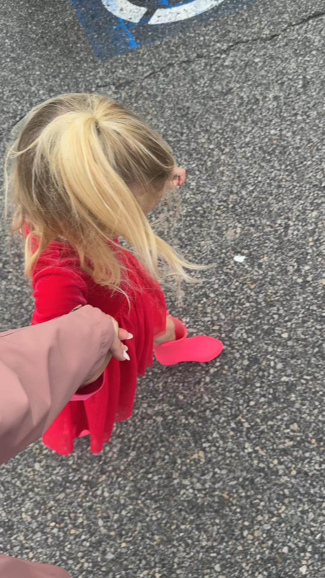 Mini bestie date = Target run ❤️🤍💙 had to check out the cutest patriotic new arrivals with Sloane and everything is SO good for summer + 4th of July 🇺🇸✨

tap for outfits 🛒

#targetstyle #targetfinds #patrioticoutfits #momstyle #summeroutfits

#LTKmomlife #LTKgrwm #LTKootd