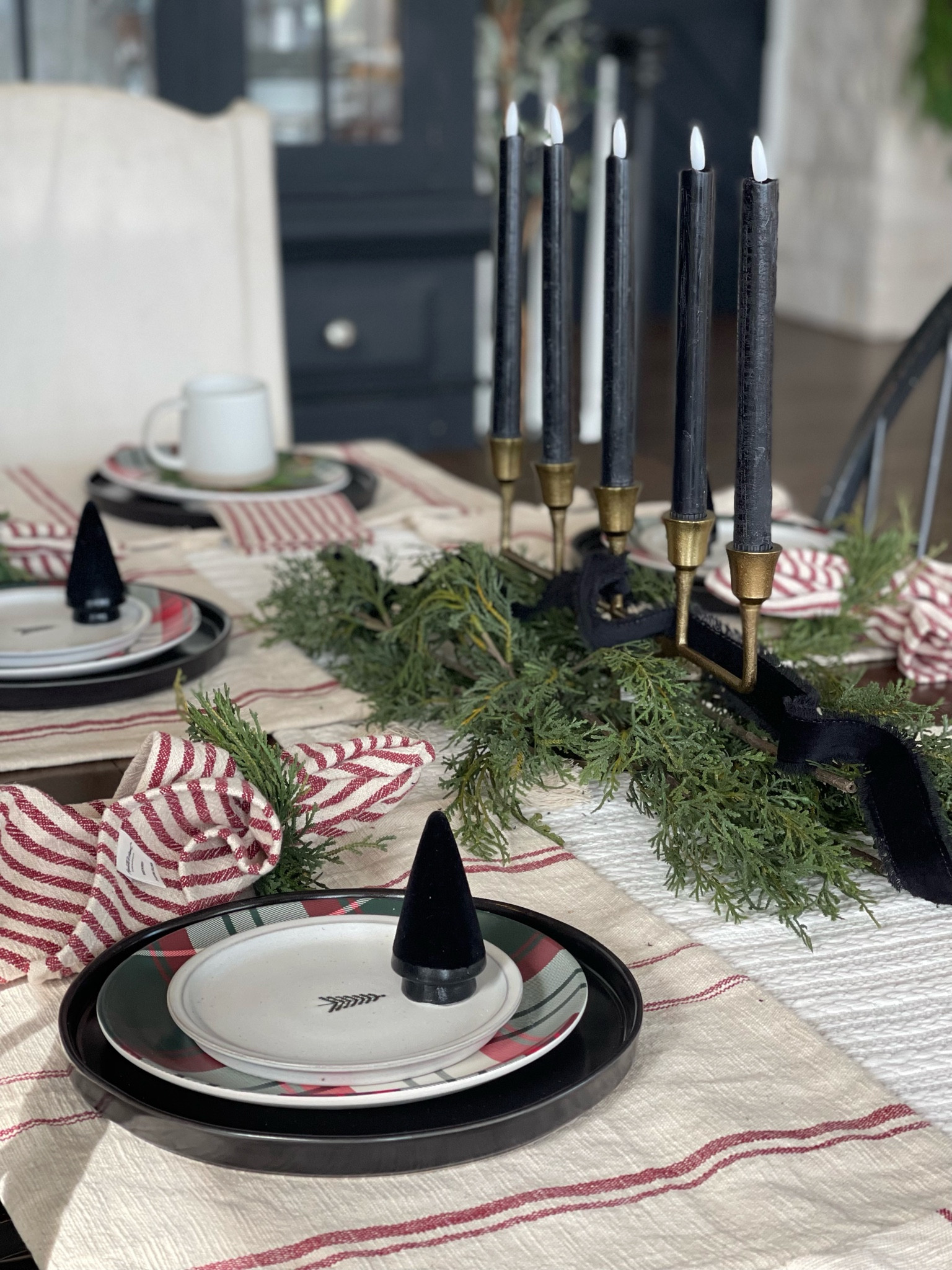 Holiday table inspiration with the Target Hearth and Hand holiday collection
@target #targetfinds #targetpartner #target

#LTKHoliday #LTKhome #LTKSeasonal