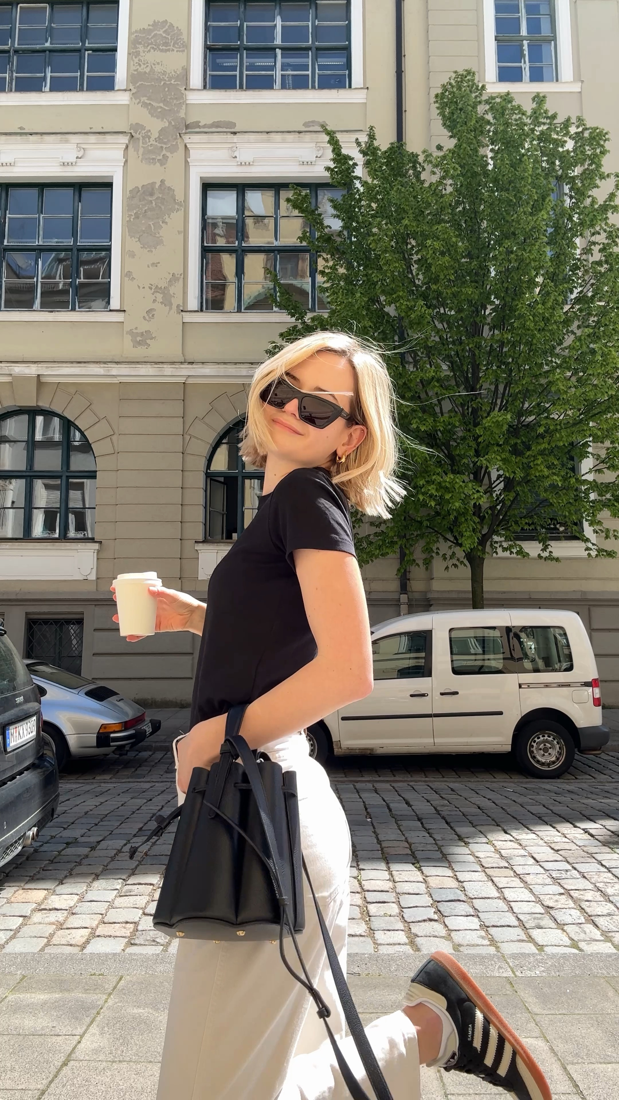 The sun is out 🔆💛
#creamjeans #cremejeans #straightleg #wideleg #blacktshirt #schwarztshirt #adidas #samba #sneakers #jeans #widelegjeans #springclothes #springinspiration #uniqlo #poleneoutfits #gürtelschwarz #summerstyle #streetstyle #summeroutfits #cateye #cateyebrille #careyesunglasses #blackbelt 

#LTKstyletip #LTKSeasonal #LTKworkwear