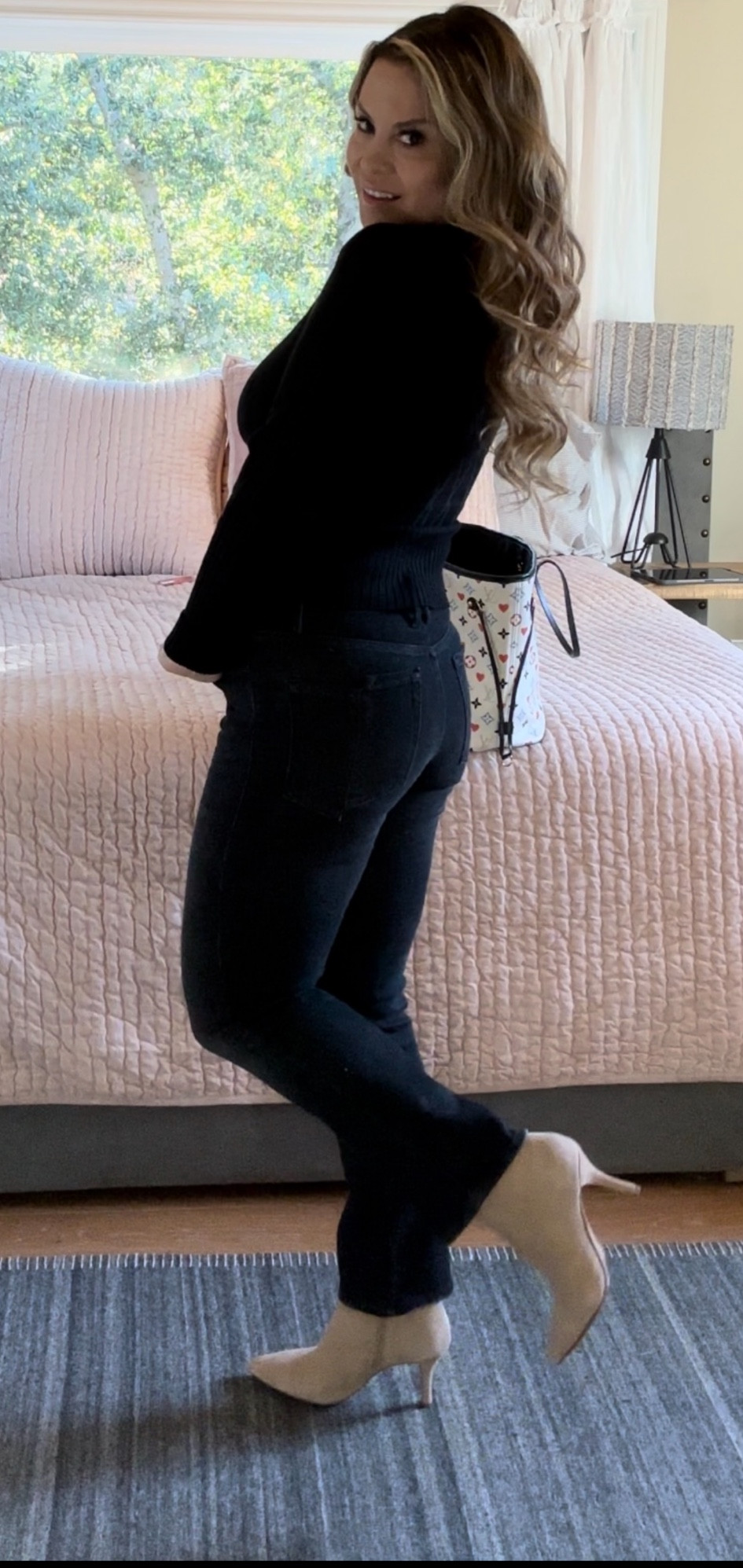 Most comfortable heels! #ltkfall #ltkjeans #ltkshoecrush #ltkbeauty #goodamerican #booties #fallfashion 

Shoes true to size, I’m wearing a 7 
Jeans size 4 

#LTKsalealert #LTKtravel #LTKSeasonal