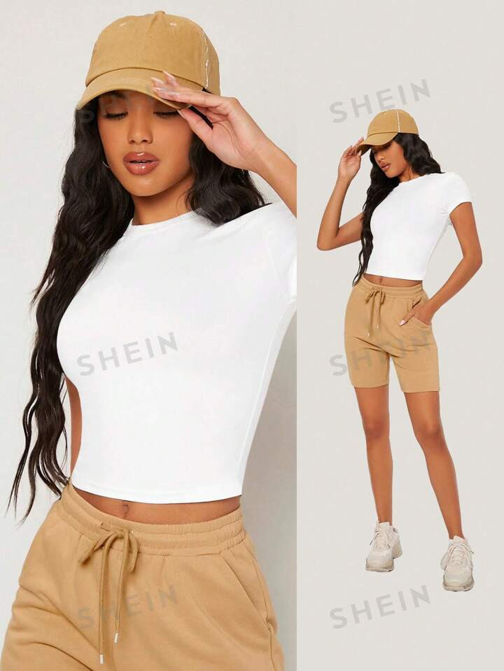 SHEIN BASICS Solid Form Fitted Tee | SHEIN