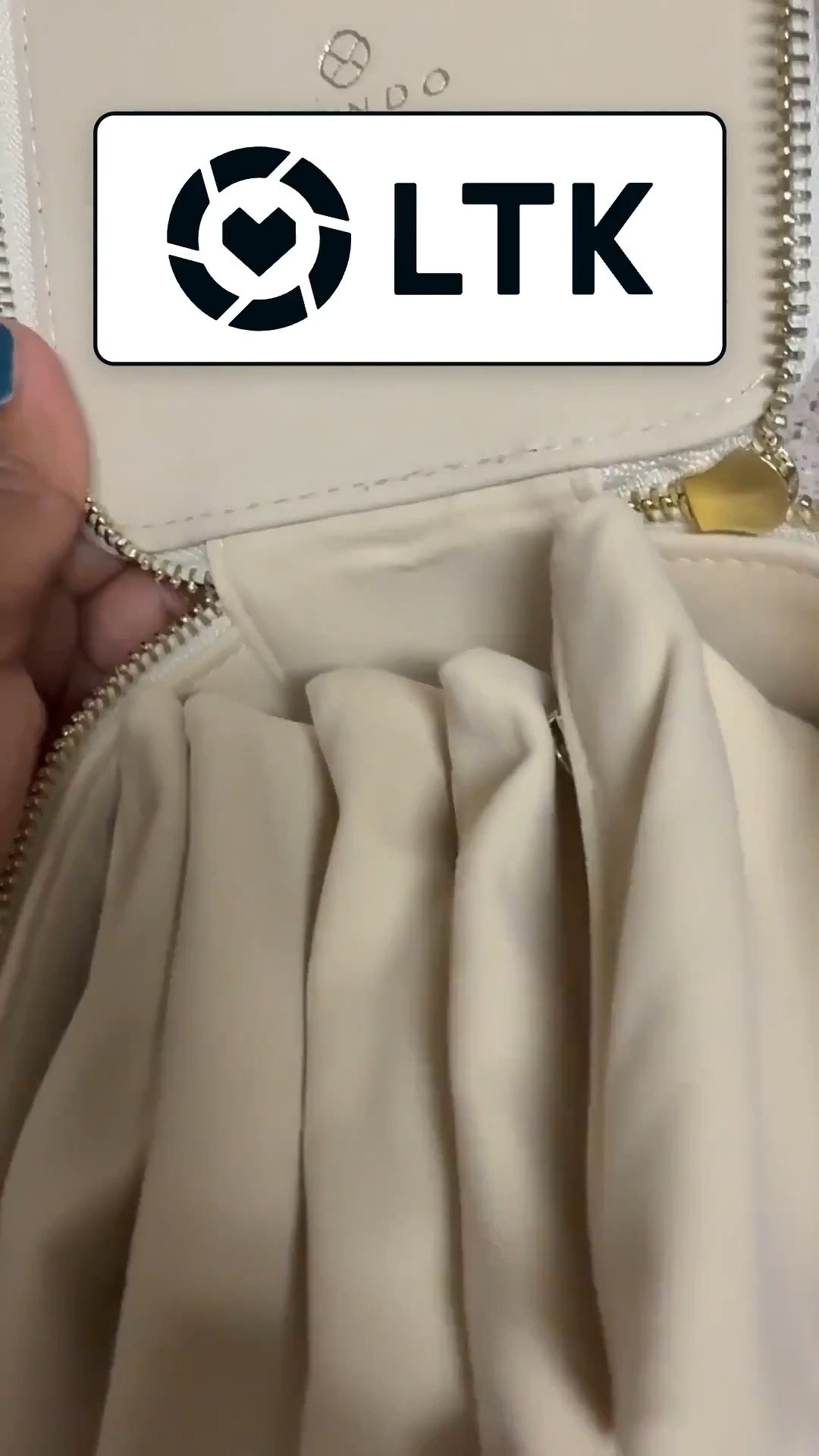 SecretsofYve: Gift Guide: gorgeous jewelry case @amazon
#Secretsofyve #ltkgiftguide
Always humbled & thankful to have you here.. New posts daily at 3pm & 4:15pm EST. 
CEO: PATESI Global & PATESIfoundation.org
@secretsofyve : where beautiful meets practical, comfy meets style, affordable meets glam with a splash of splurge every now and then. I do LOVE a good sale and combining codes! #ltkstyletip #ltksalealert #ltku #ltkkids #ltkplussize #ltkmidsize #ltktravel #ltkover40 #ltkstorytime #ltkpetite #ltkvlog #ltktall #ltkmens #ltkhome secretsofyve 

#LTKMothersDay #LTKSeasonal #LTKWedding