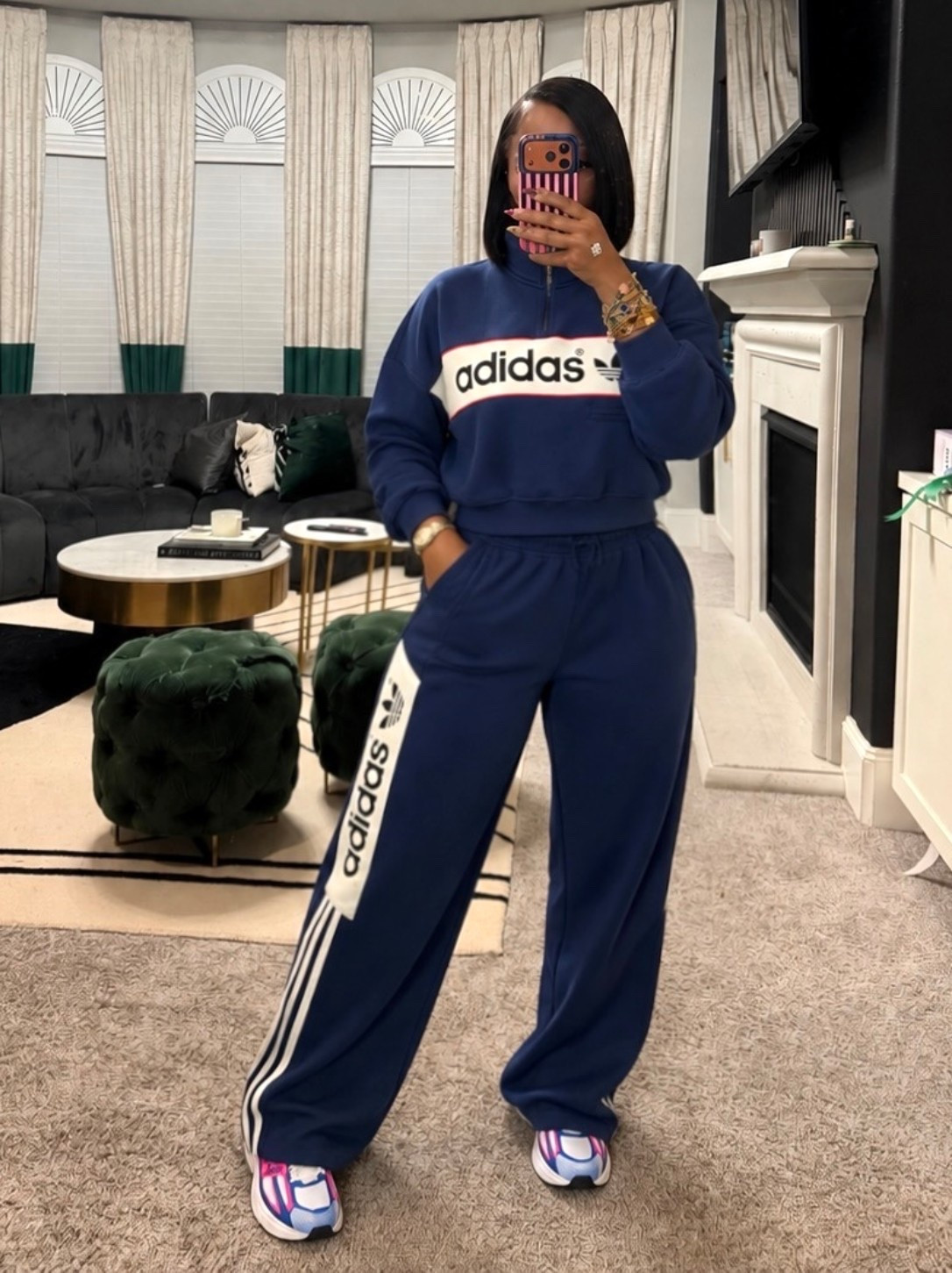 Mirror pic courtesy of @adidas￼