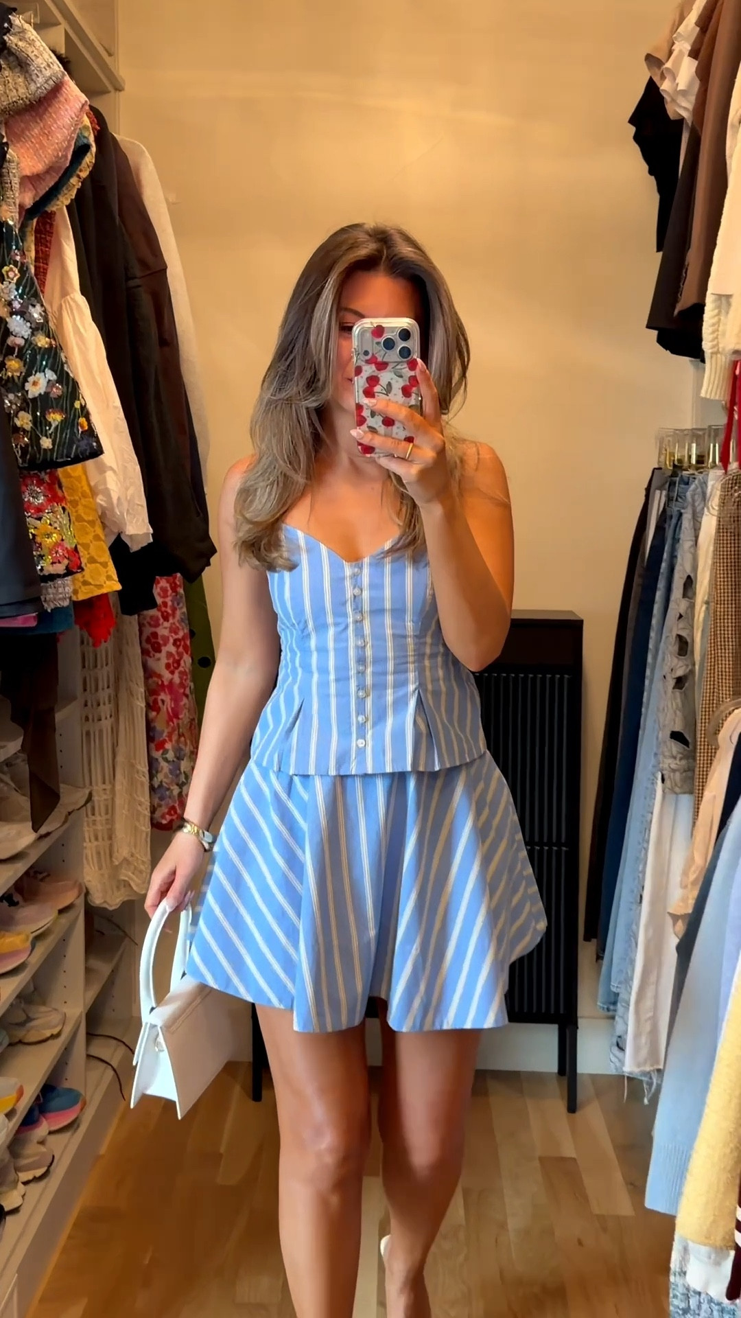 Abercrombie blue striped skort styled 5 ways for spring and summer everyday looks.

Vici code: emerson30

Wearing small tops xs skort

Casual
Everyday
Brunch
Day dates
Shopping
Mom looks
Errands
Workwear
Vacation

#LTKSeasonal #LTKootd #LTKspring
