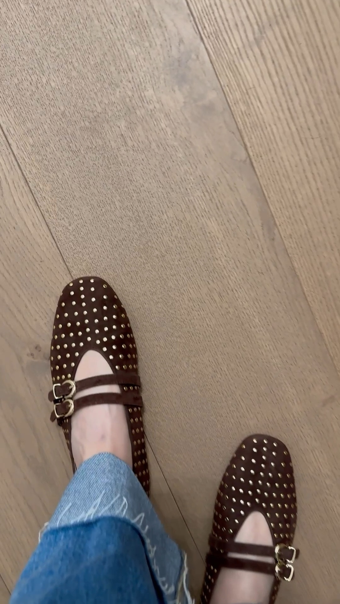 Love these cute studded ballet flats! 

#LTKSeasonal #LTKGiftGuide #LTKHoliday