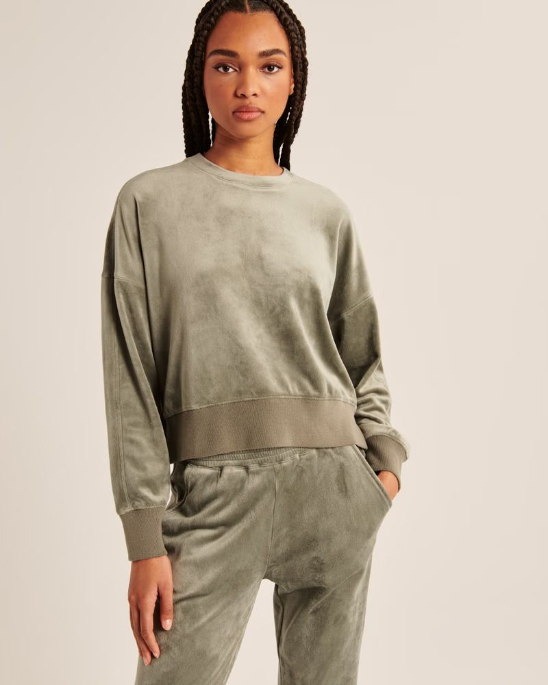 Shown In olive green | Abercrombie & Fitch (US)