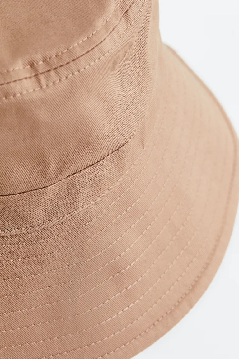 Bucket Hat | H&M (US + CA)