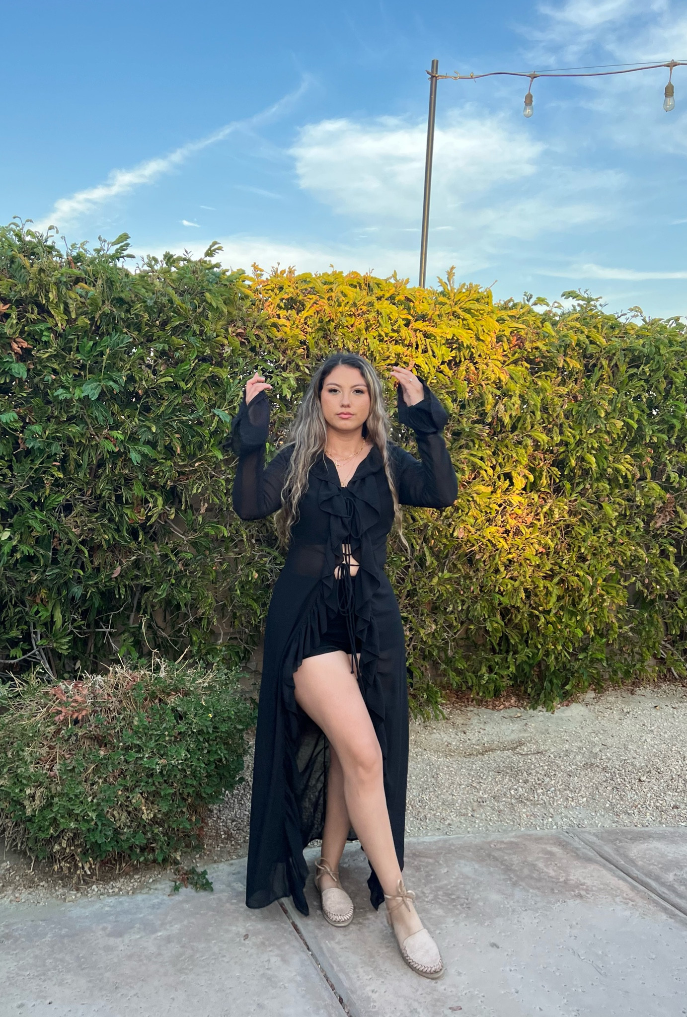 Long floor length Kimono perfect to elevate any basic look 🖤.


#LTKtravel #LTKswim #LTKFind