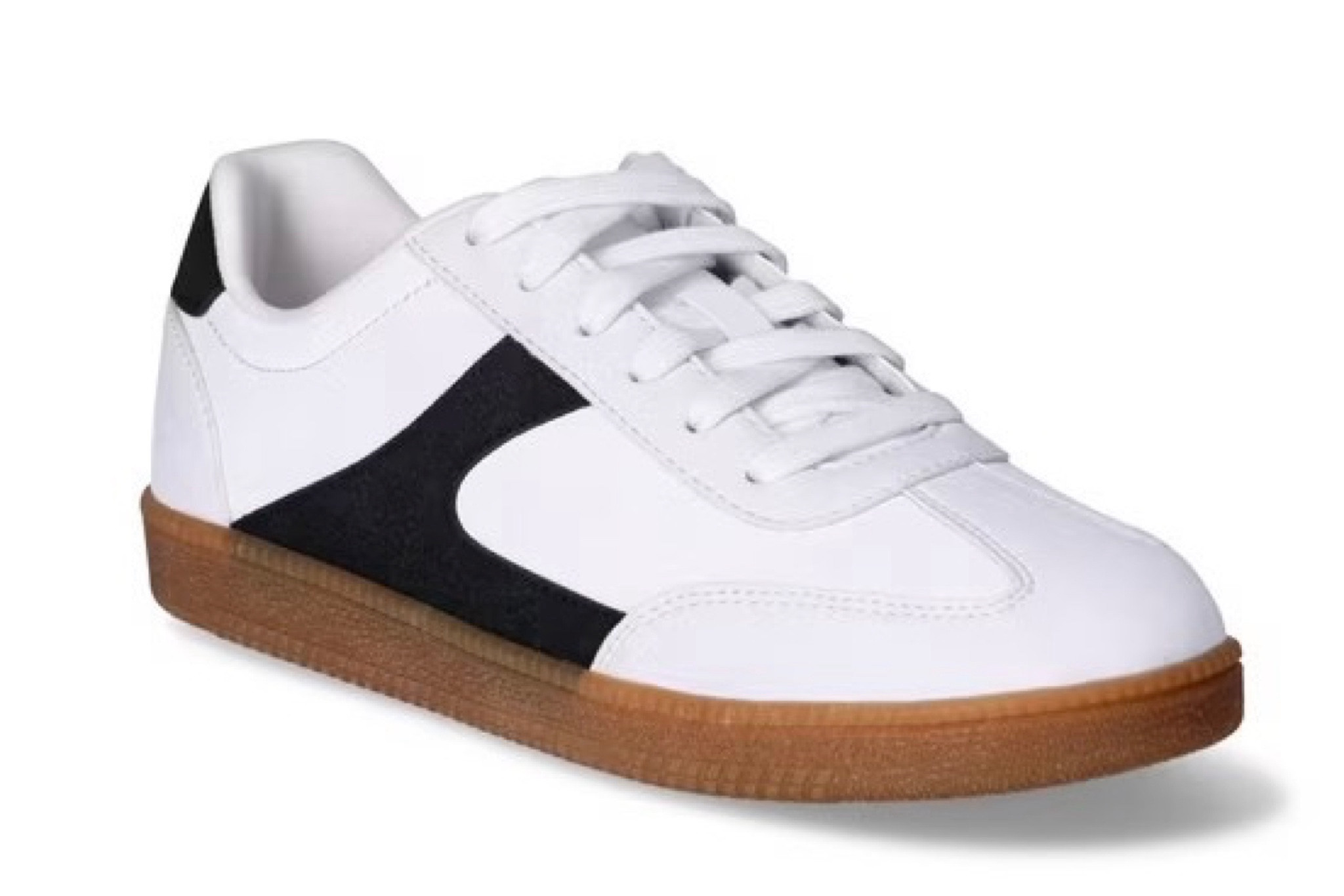 I love @walmart sneakers and these are just under $20 and looks so much like the higher brand!s! 