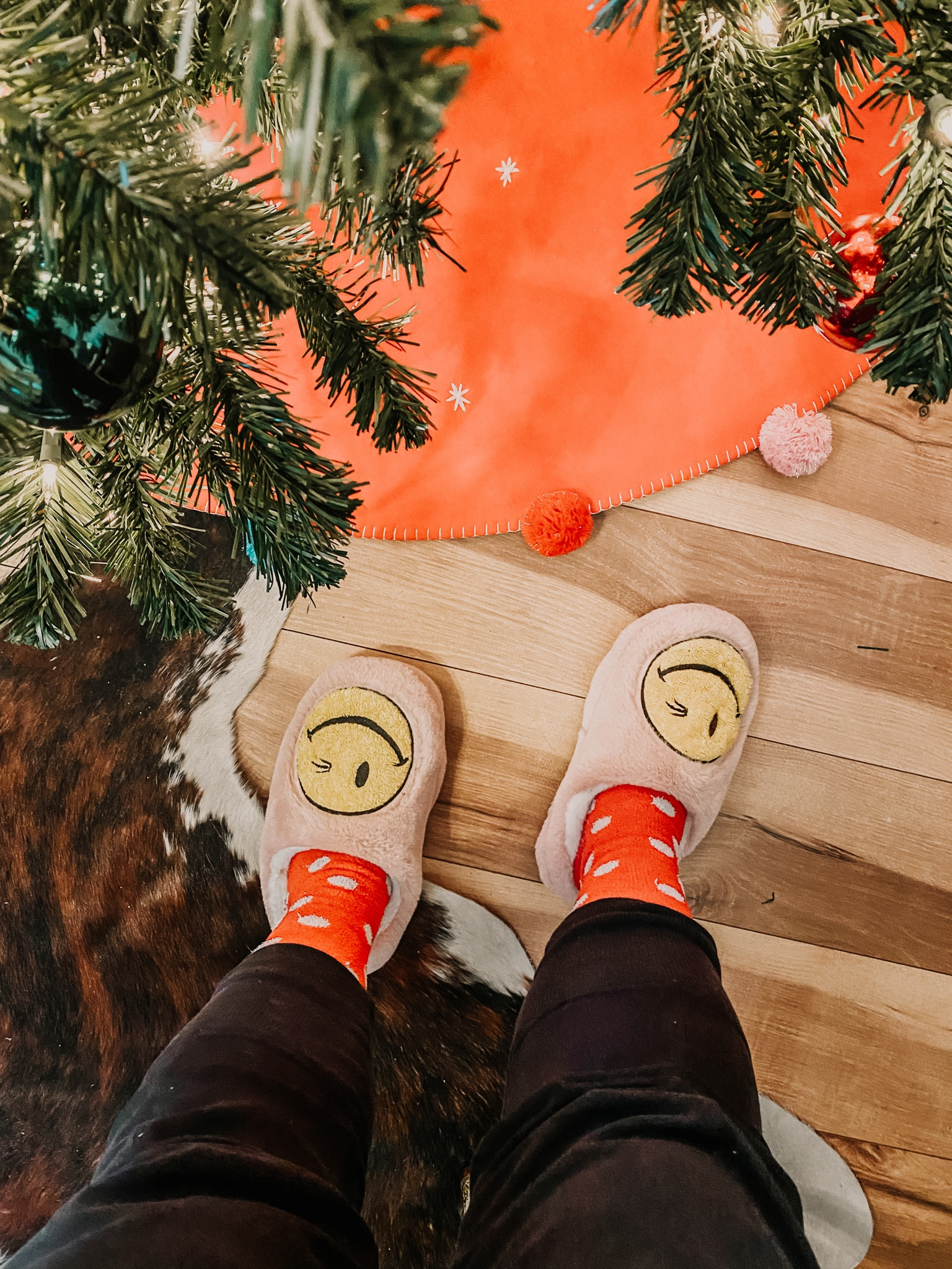 My new favorite slippers! These would make a great Christmas gift! #giftguide #target #amazon 

#LTKHoliday #LTKshoecrush #LTKunder50