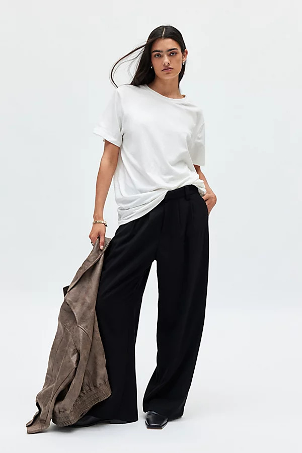 Urban Renewal Vintage Solid Tee in White, Women's at Urban Outfitters | Urban Outfitters (US and RoW)