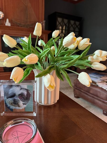 The flowers currently adorning my desk. I love a bunch of white or ivory flowers and believe or not these are faux tulips. They look so good!
kimbentley, home decor, spring flowers, spring decor,

#LTKSeasonal #LTKFindsUnder50 #LTKHome