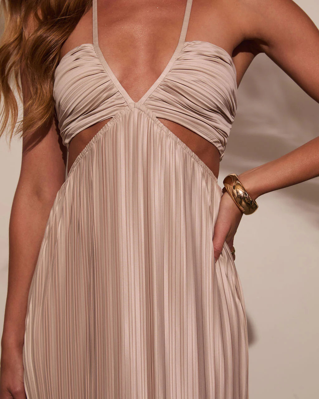 Hollywood Dreams Pleated Tie Back Midi Dress | VICI