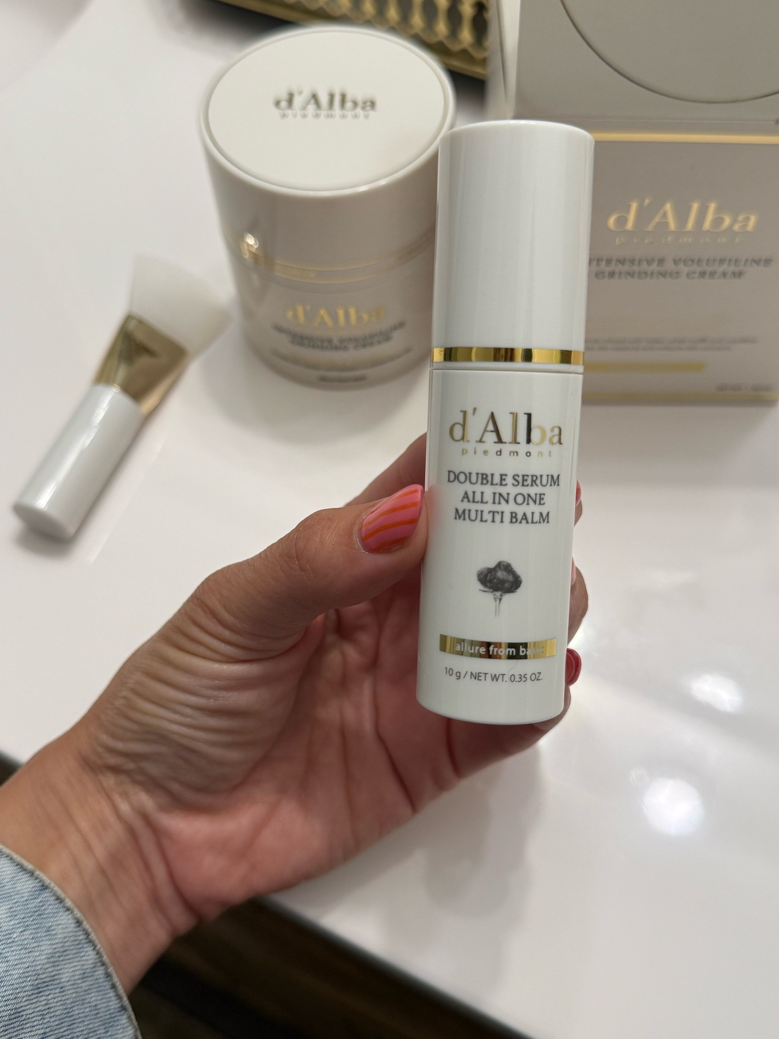 White truffle serum, multi balm stick!👏🏼
Smooths Wrinkles
Fades Dark Spots
Relieves Dryness
Revitalizes Skin

#LTKBeauty #LTKmomlife