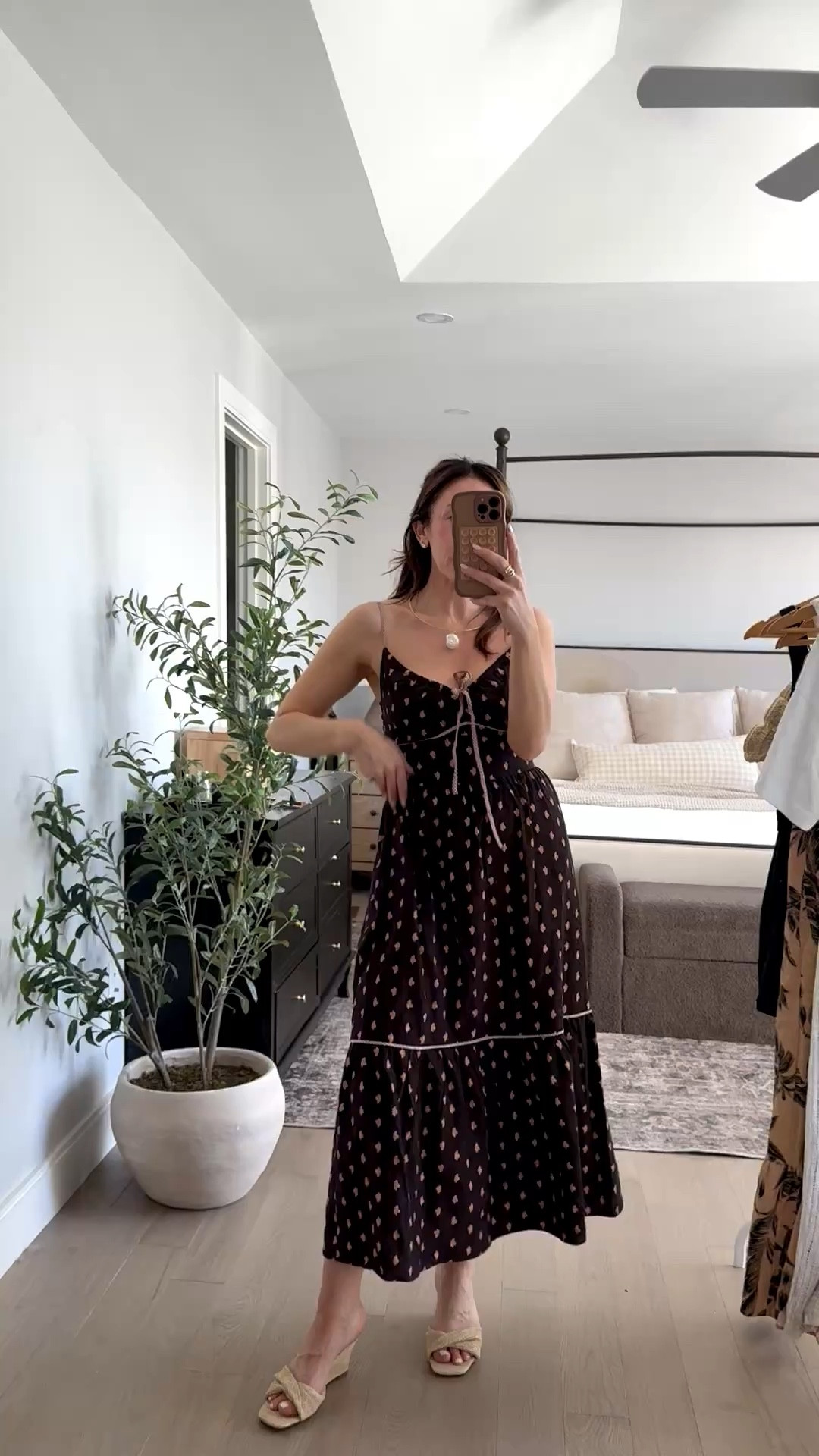 Still can’t get over this dress from Target.
Target style


#LTKSeasonal #LTKootd #LTKstorytime