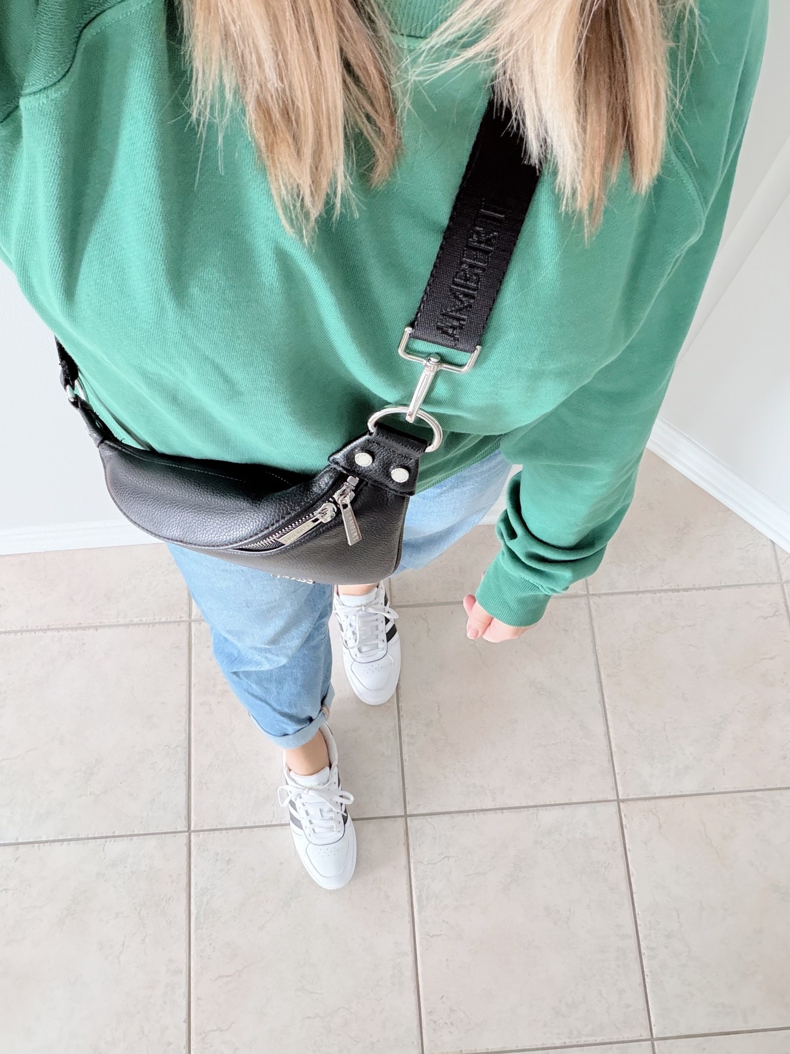 St. Patty’s Vibe 🍀🎩💚

#LTKcanada #LTKstyletip #LTKjeans