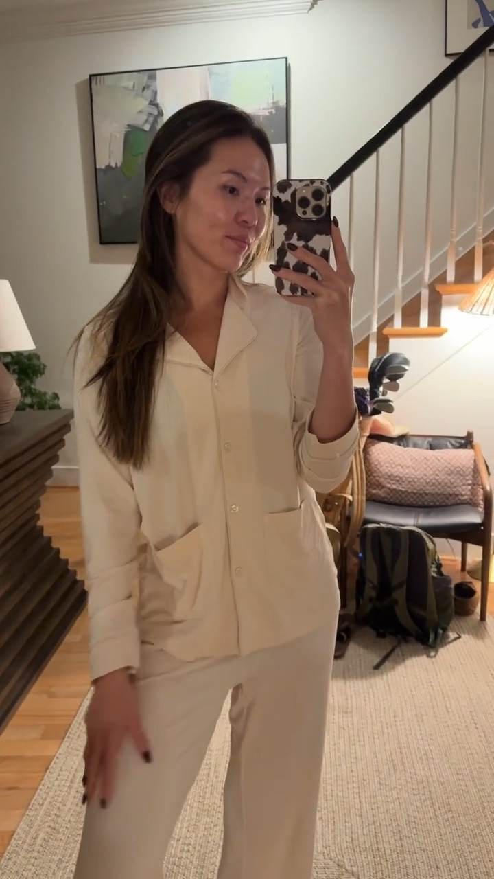 Such a pajama set girl 😍

#LTKHoliday #LTKU #LTKootd