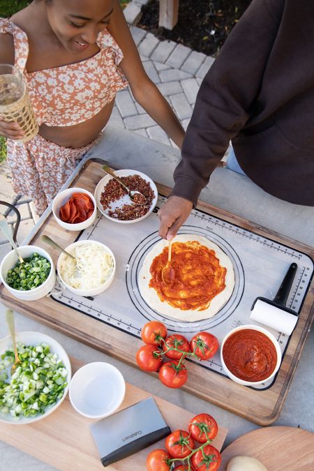Family outdoor pizza night and all the essentials! 

#family
Parties 
Ltkparties
Outdoor entertaining 
Outdoor parties
Family Nightt

#LTKhome #LTKfamily #LTKVideo