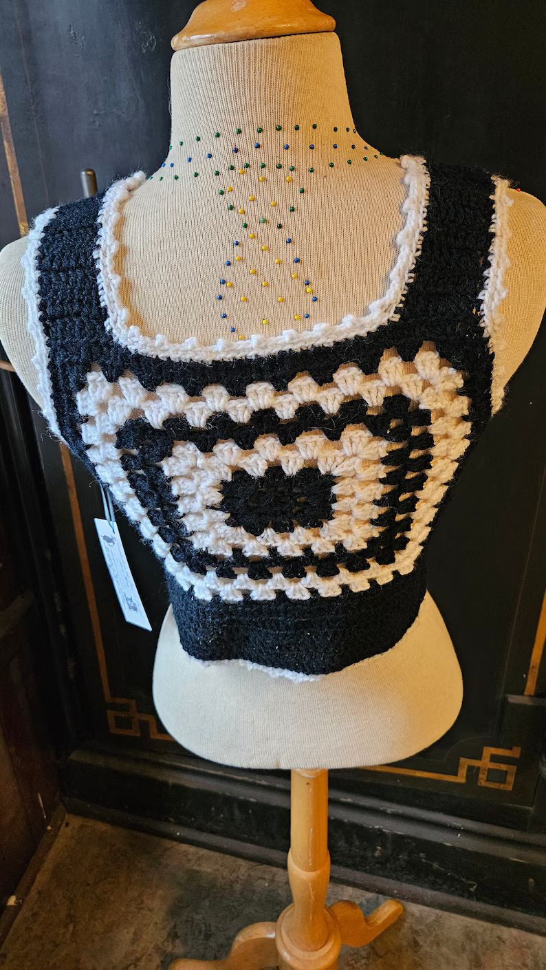 1970s Crocheted Granny Square Vest Navy & White - Etsy | Etsy (US)