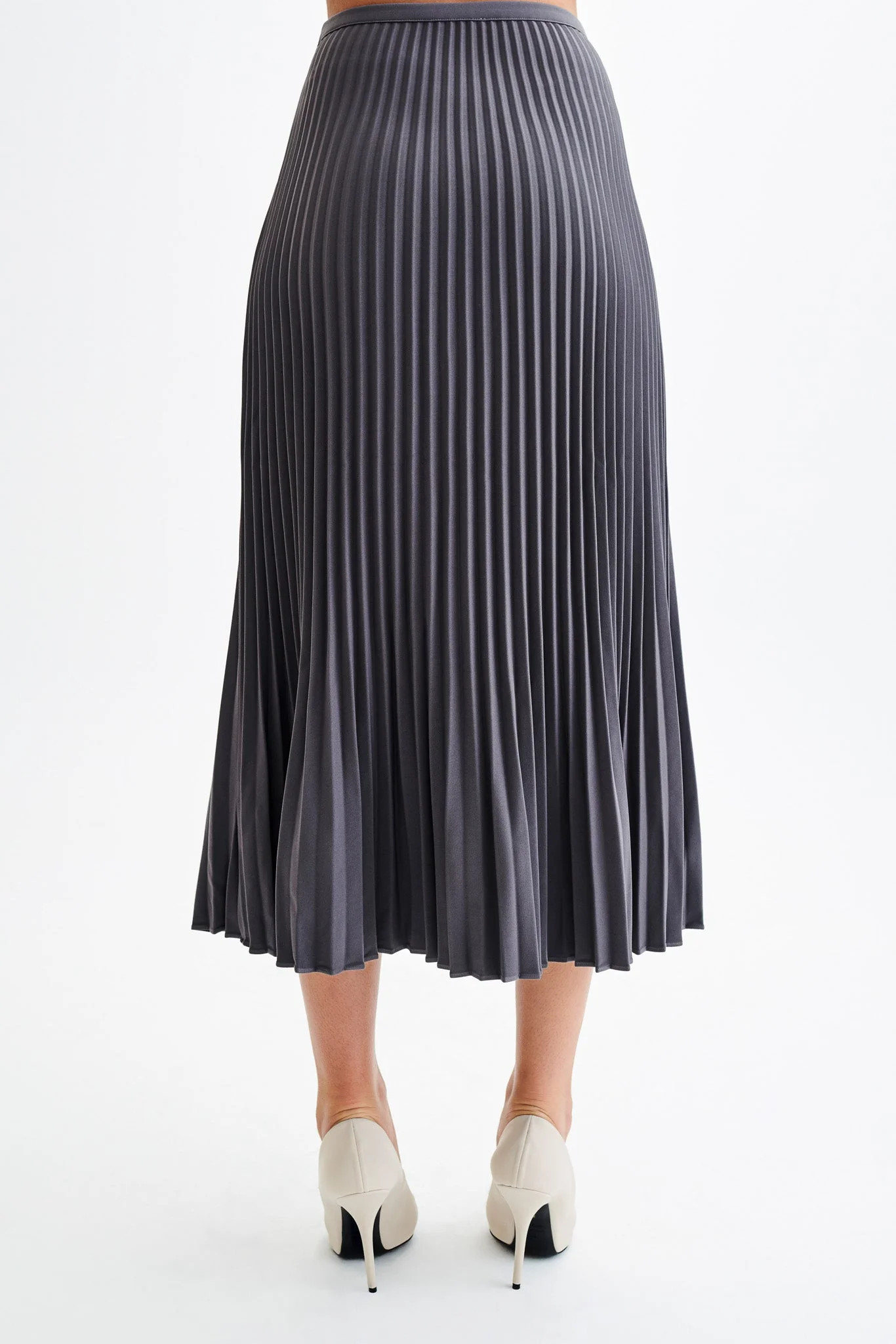 Pleated Suiting Maxi Skirt - Charcoal | MESHKI US