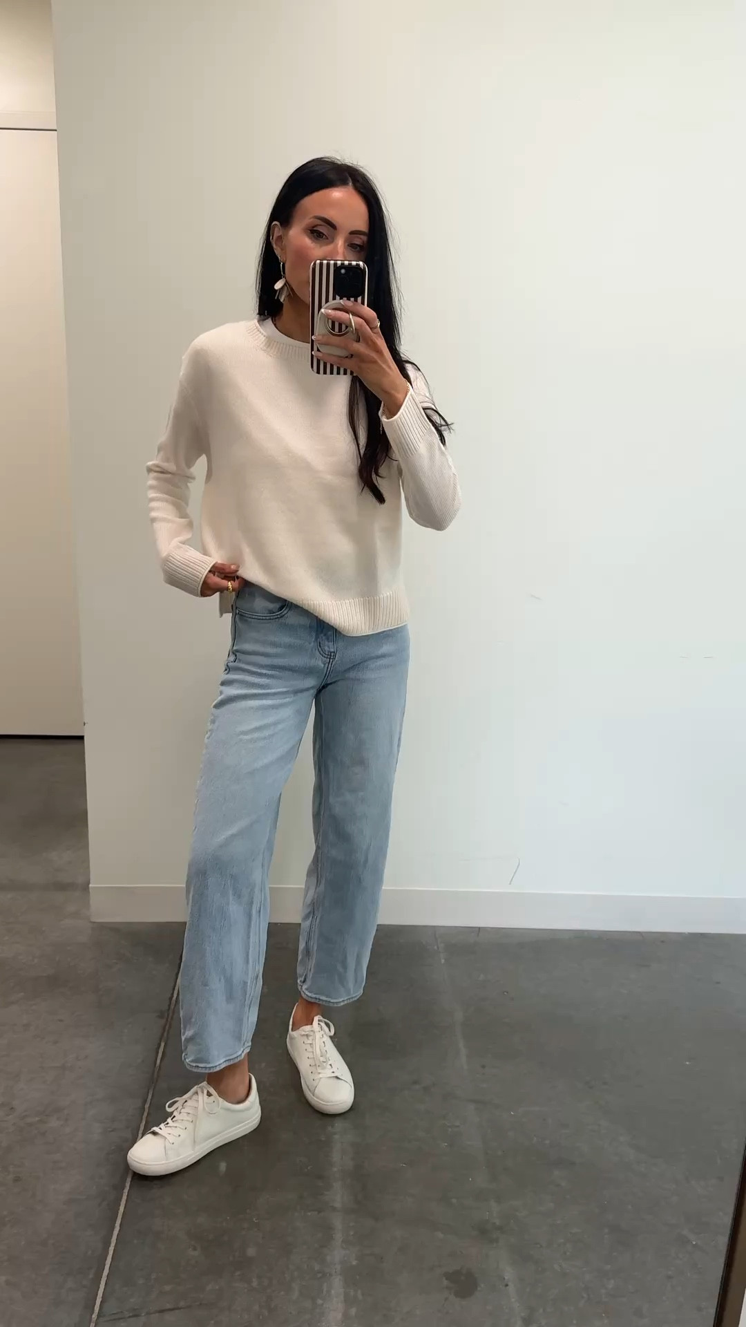 $50 barrel jeans plus the softest sweater. You know I love cream and this one is just perfect. All from @Quince  #quincepartner 