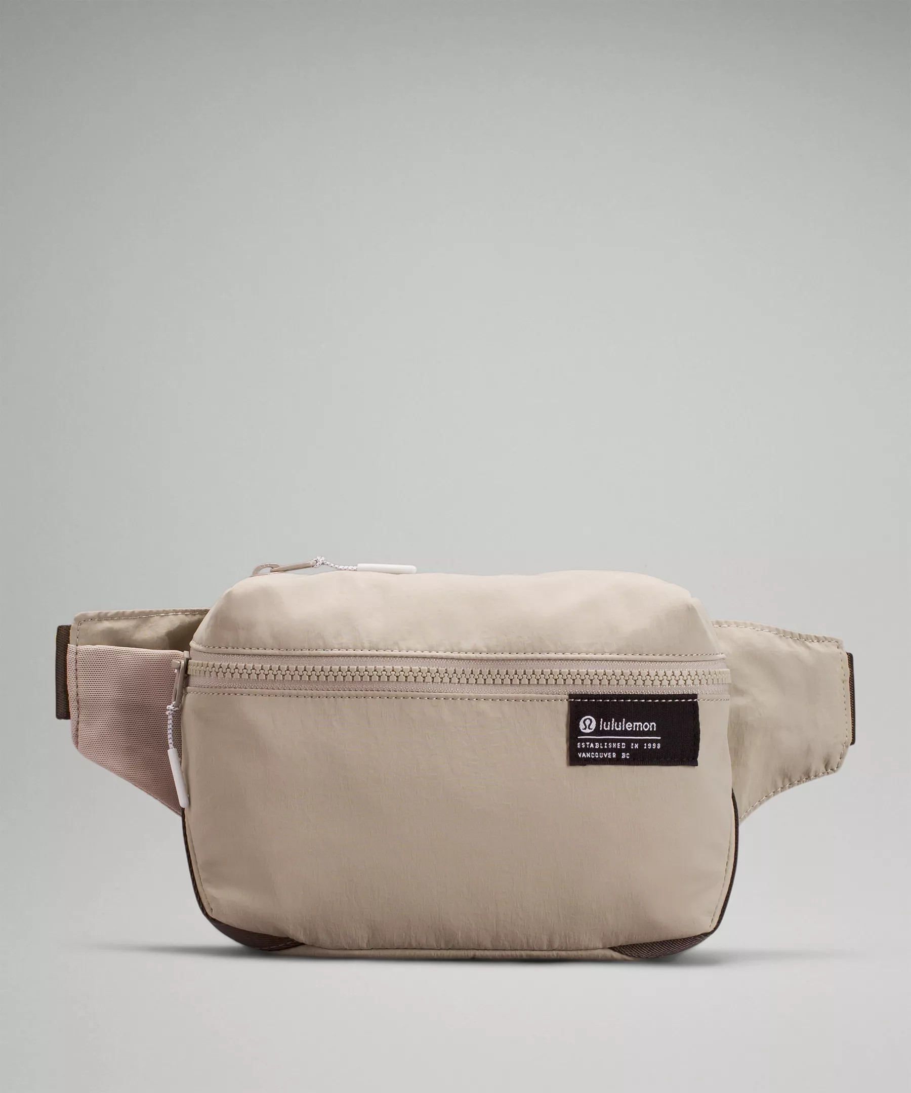 Clean Lines Belt Bag | Lululemon (CA)