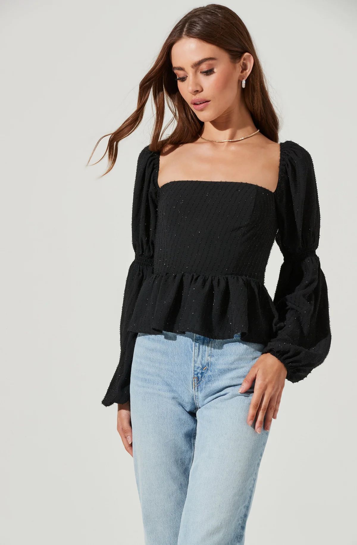 Cinched Long Sleeve Square Neck Top - BLACK / XS | ASTR The Label (US)