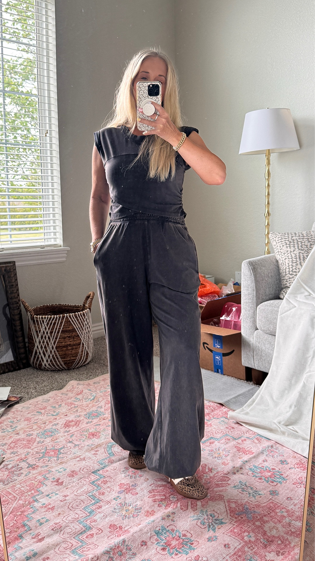 Free People movement set = my new uniform 💁🏼‍♀️
So comfy I could literally live in this… and yes, I’m already ordering more colors 🫣
The perfect throw-on-and-go set that still feels cute + put together 🤍

#ltkstyle #comfyoutfits #freepeoplestyle #everydaystyle #casualchic

#LTKmomlife #LTKOver40 #LTKootd