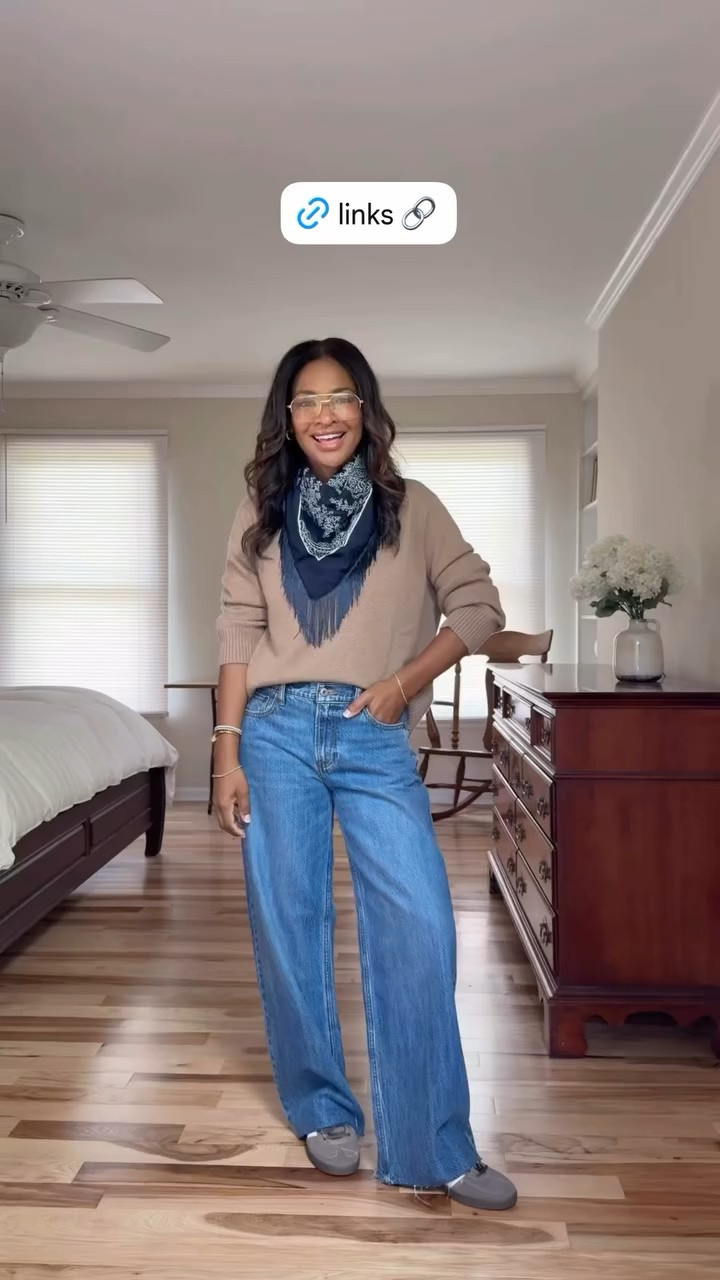 How to style bandana/paisley print scarves. I’m wearing  a size small/4/27 in jeans. Small in all tops.

#LTKgrwm #LTKootd #LTKOver40