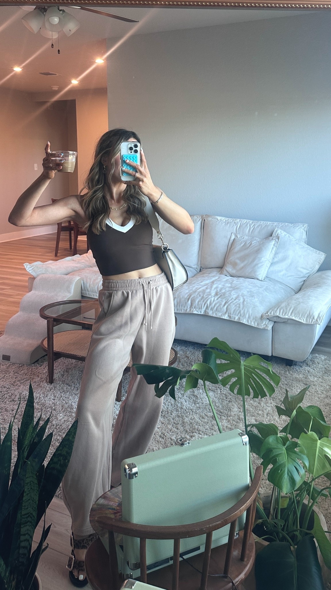 absolutely obsessed with abercrombie‘s barrel sweat!! comes in coffee, pink, and grey! top is from last year but linking the new ones from this year in the same “coffee” color! my barrels are “tan” but this color isn’t in stock so i linked all the others!

#LTKgrwm #LTKdayinmylife #LTKootd