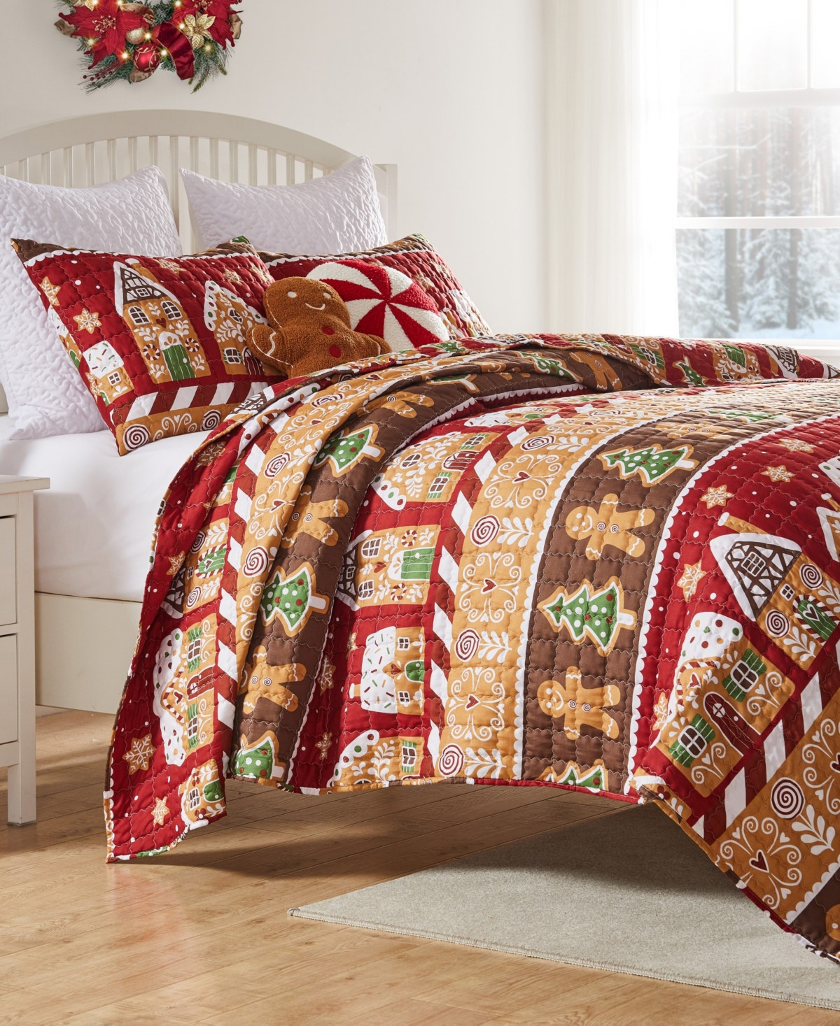 Greenland Home Fashions Gingerbread Lane Holiday 3-Pc. Quilt Set, King - Red | Macy's