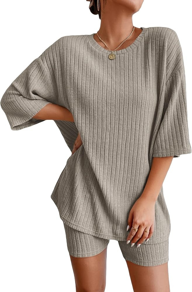 WDIRARA Women's 2 Piece Outfits Ribbed Short Sleeve Drop Shoulder Tee and Shorts Set | Amazon (US)
