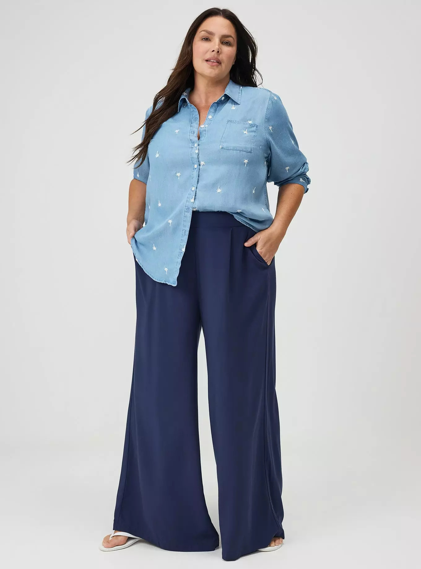 High-Rise Pull-On Challis Wide-Leg Pant | Torrid (US & Canada)