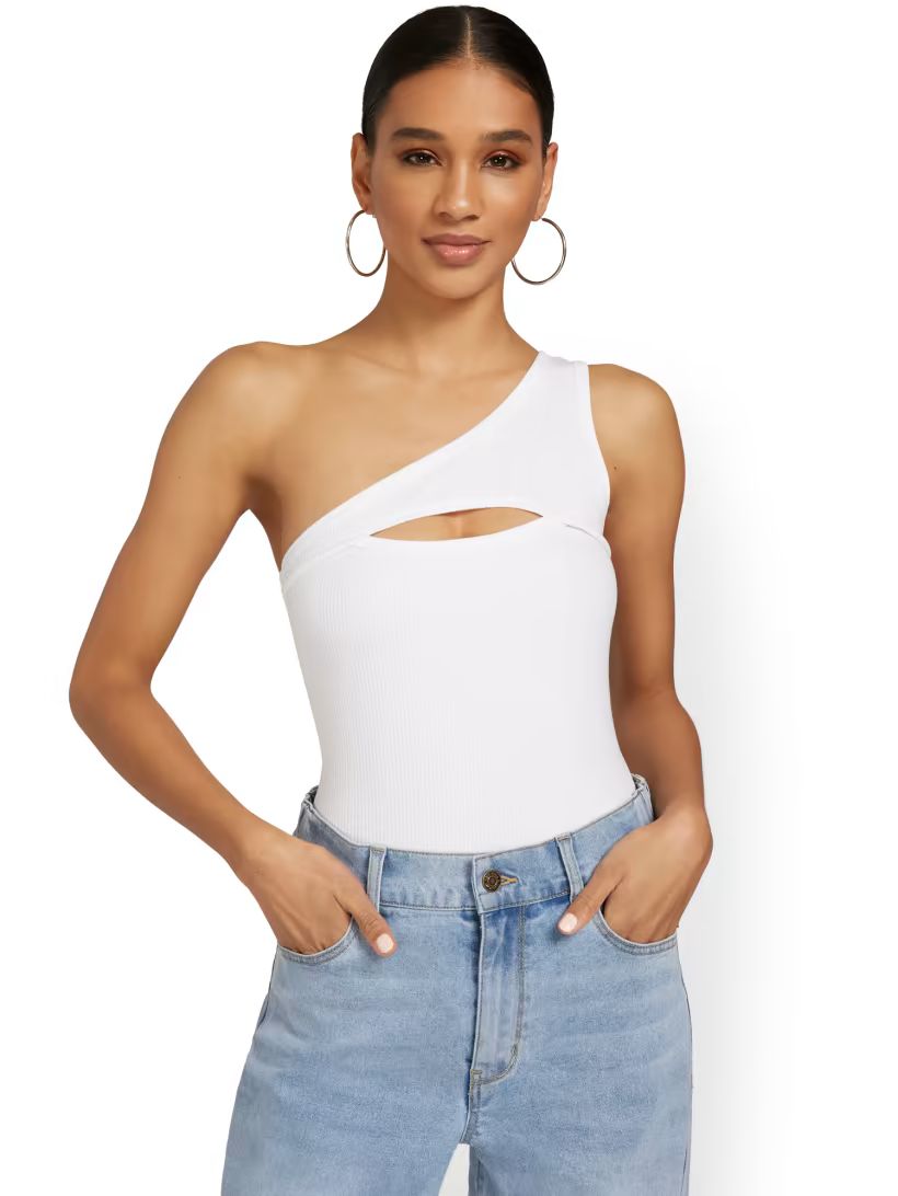 One-Shoulder Ribbed Cut-Out Bodysuit | New York & Company