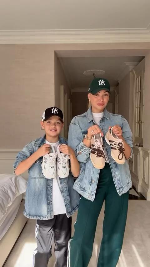 Outfit check with Ted 🫶🏼

Adidas, New Balance, jogging bottoms, track pants, Autumn outfit

#LTKkids #LTKfamily #LTKautumn