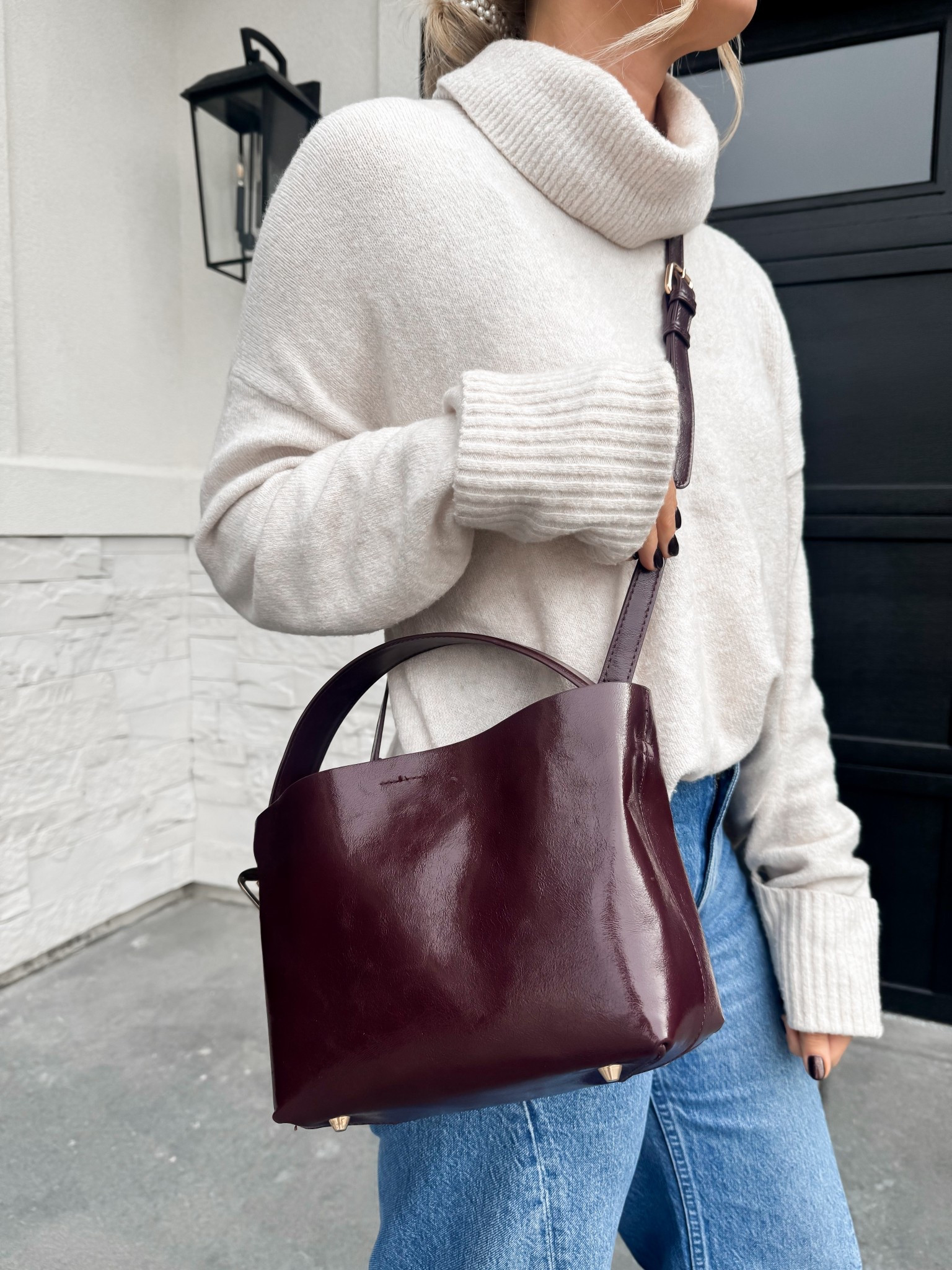 Gorgeous crossbody handbag 
Moda Luxe 

#LTKFindsUnder100 #LTKStyleTip #LTKItBag