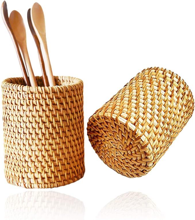 Handmade Wicker Pencil Holder Pen Holder, Nature Rattan Makeup Brush Holder Makeup Holder, Pencil... | Amazon (US)