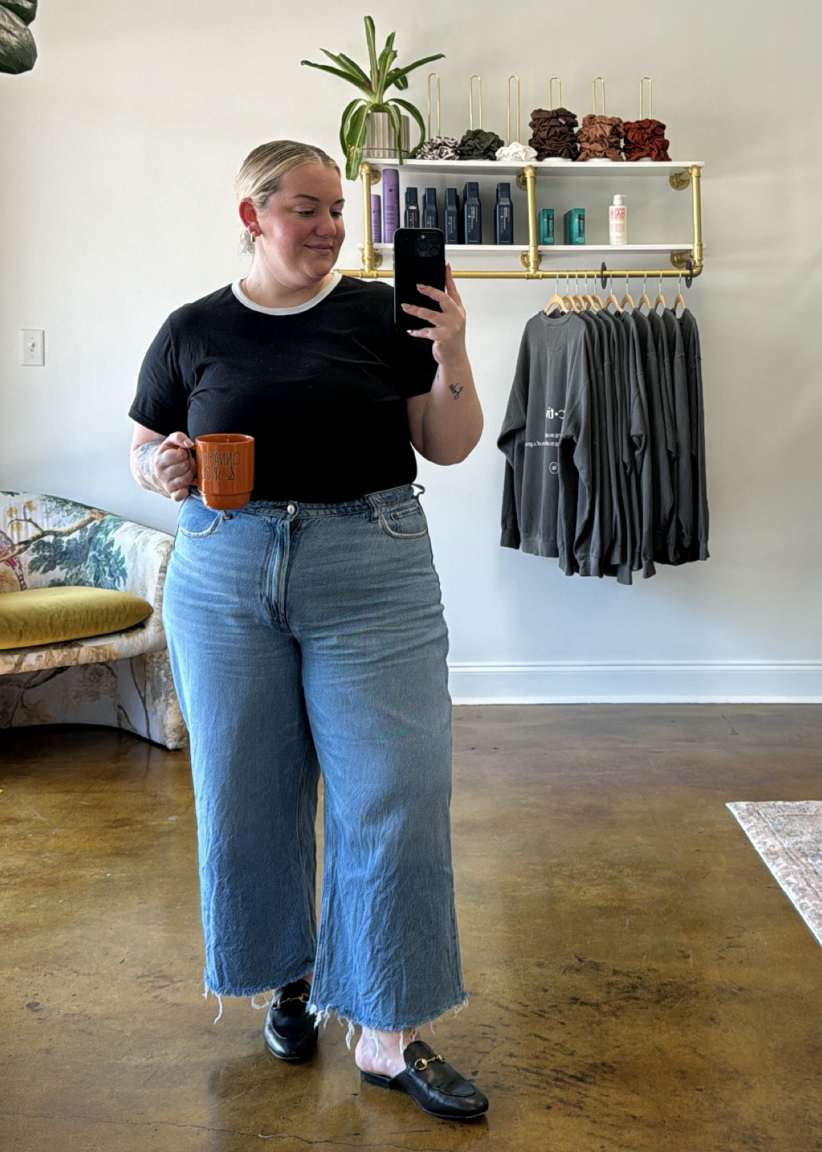 Comfy style for long salon days 💖


#LTKPlusSize #LTKMidsize #LTKBeauty