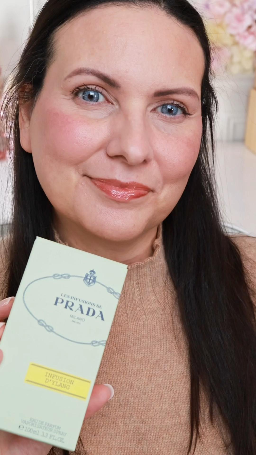 Prada fragrances always hit the mark. The new Les Infusions candles rival their EDP counterparts, not only in scent, but also in the exquisite packaging, and how they make me feel.

🕯️Infusion d’Ylang Candle: Ylang, bergamot, cardamom, and sandalwood. This smells like a floral symphony. It’s warm, creamy, and sets the mood for romance.
🕯️Infusion de Cèdre Candle: Cedarwood, mandarin, and benzoin accords. It’s a powdery, yet crisp woody scent. It makes me think of fuzzy sweaters and snow.
🕯️Infusion de Vanille Candle: Smoky vanilla, bergamot, and neroli. This candle is my personal favorite! It screams toasty vanilla and makes me want to be sipping a vanilla latte cozied up on the couch.

Infusion d’Ylang EDP featuring ylang, bergamot, spiced cardamom, and sandalwood is truly one of the most beautiful fragrances. It’s got a presence that will make you unforgettable!

Shop these exquisite candles and fragrances at Prada Beauty and Sephora!

Which scent are you reaching for?

#PradaFragrances #LesInfusionsDePrada #GiftedByPradaBeauty #luxurygifts
#LTKHoliday

#LTKBeauty #LTKGiftGuide