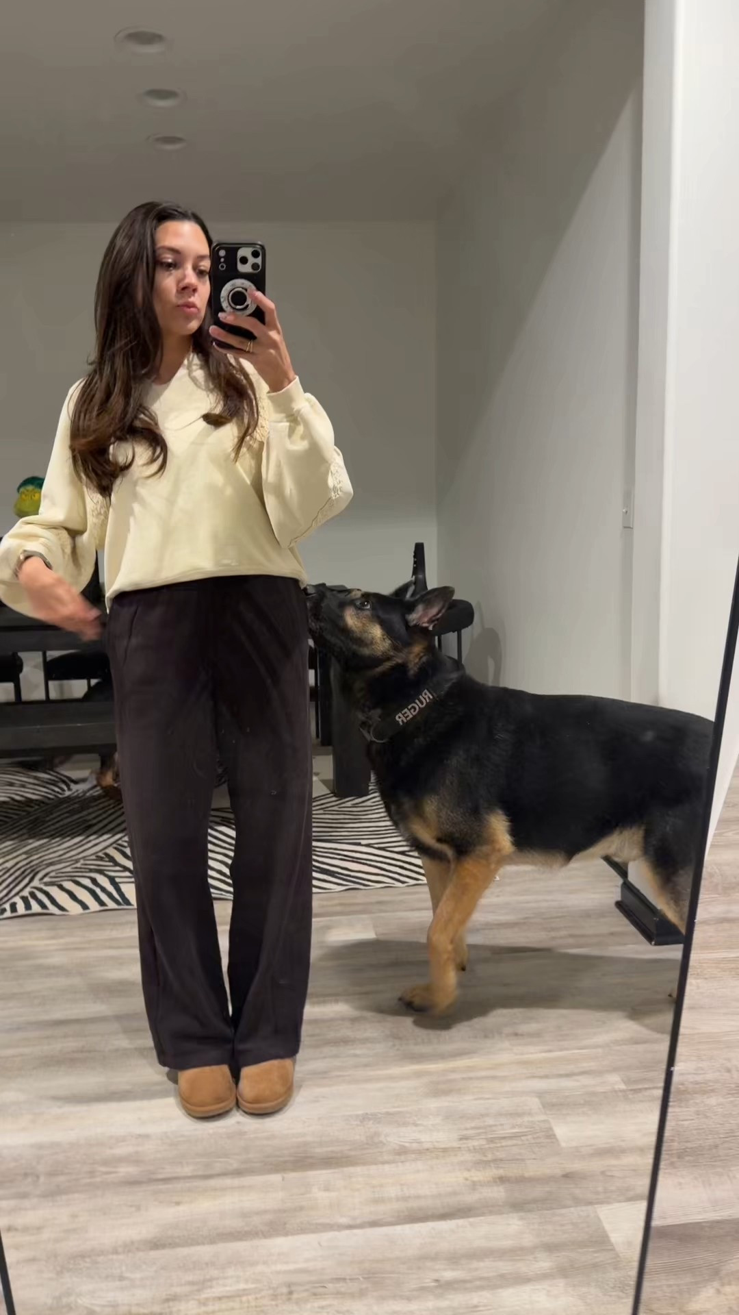 Cute little casual work outfit of the day! 

#LTKfitnessgoals #LTKdayinmylife #LTKActive