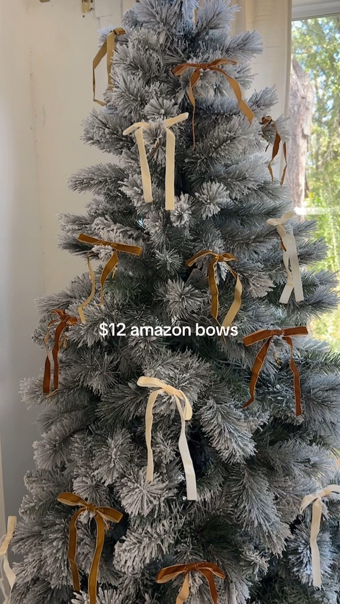 Literally so cute and only $12 

#LTKSeasonal #LTKHoliday #LTKGiftGuide