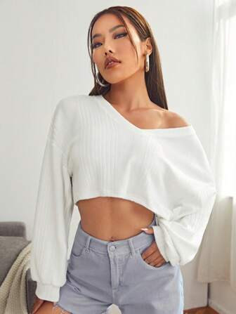 SHEIN EZwear V-Neck Drop Shoulder Rib-Knit Crop White Tee | SHEIN