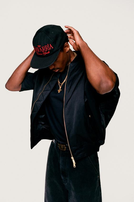 CAP MIT FLACHEM SCHIRM UND WILLY CHAVARRIA X ZARA STICKEREI | Zara DE
