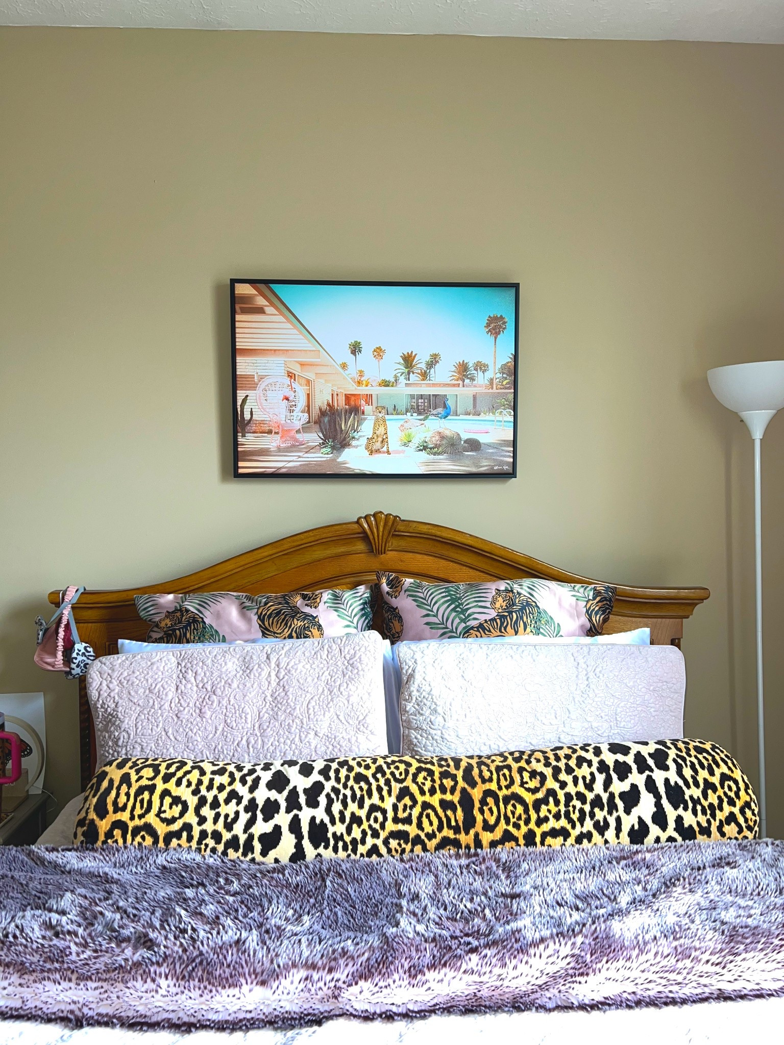 Oliver gal Palm Springs art 

#LTKSeasonal #LTKHome
